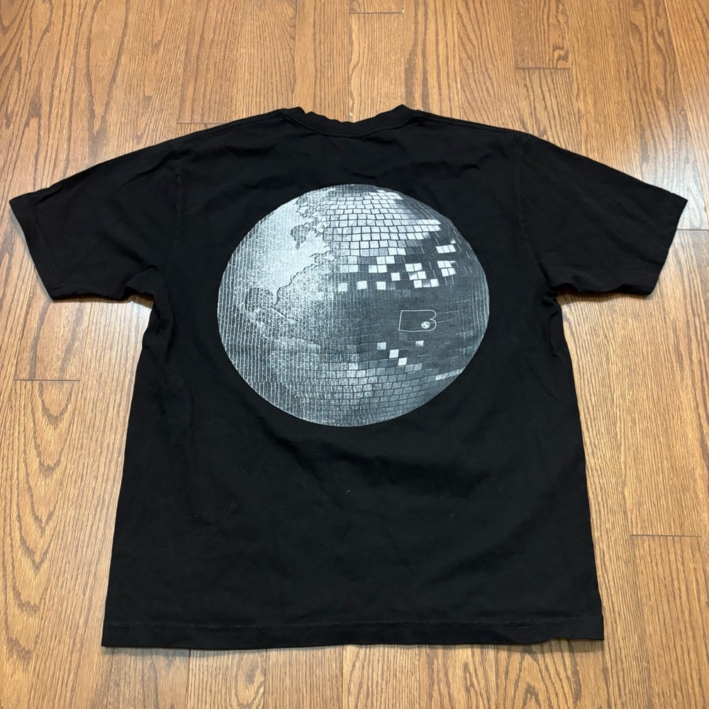 Beyonce renaissance tour shirt Gildan Black Tee disco ball globe